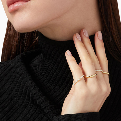 Four-ring Interlocking Pave Ring