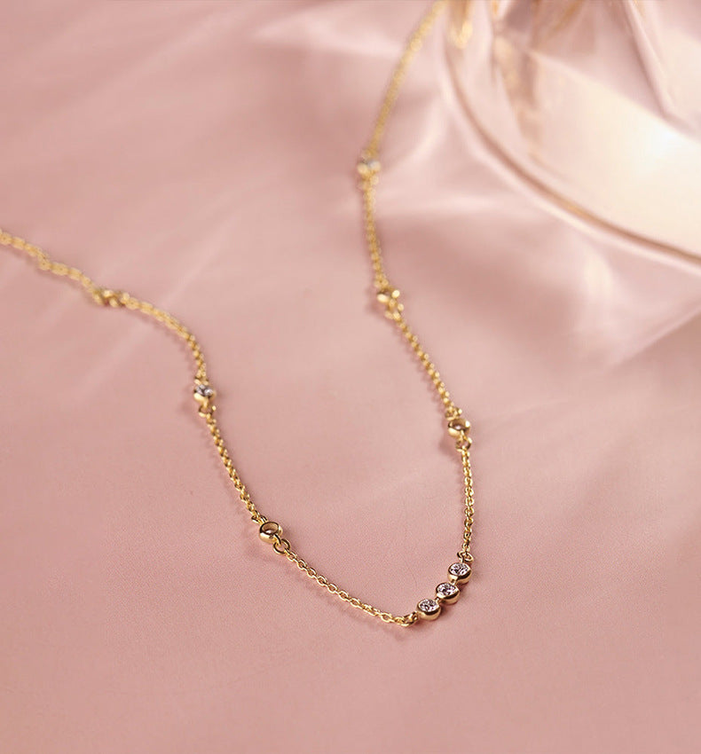 Stationed Curve Necklace