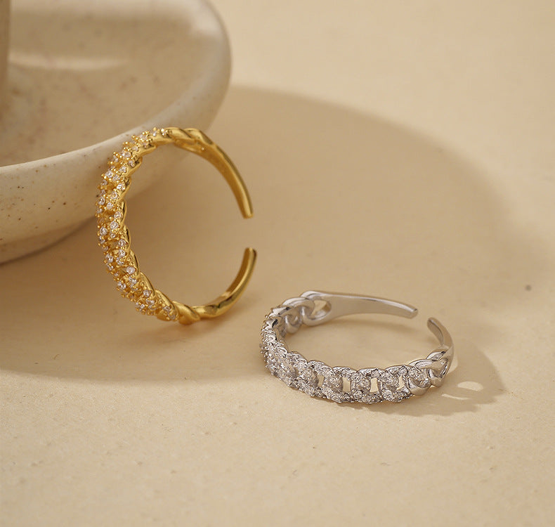 Twisted Spark Band Ring