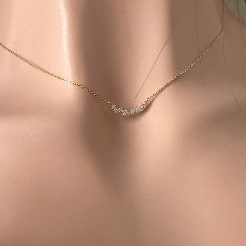 Curve Stone Pendant Necklace