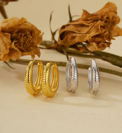 Twist Croissant Hoop Earrings
