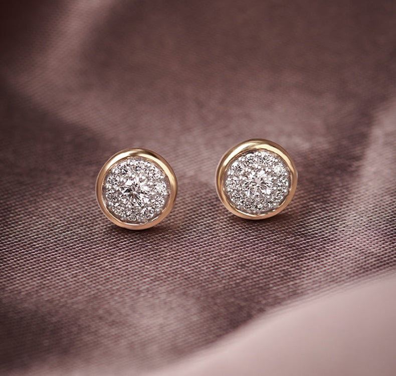 Gleam Round Stud Earrings