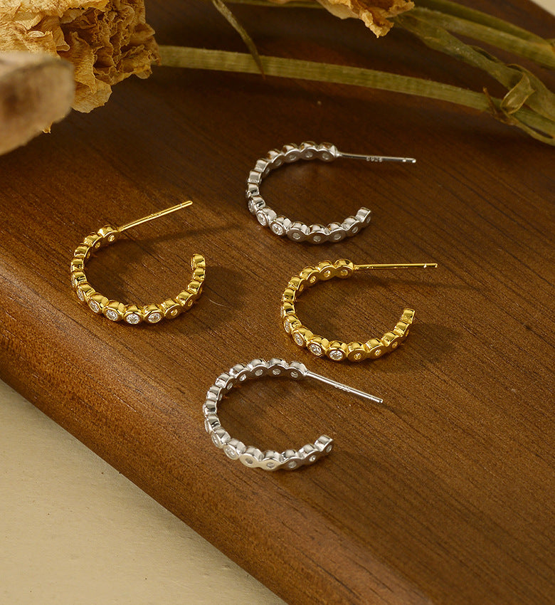 C-Shaped Hoop Earrings