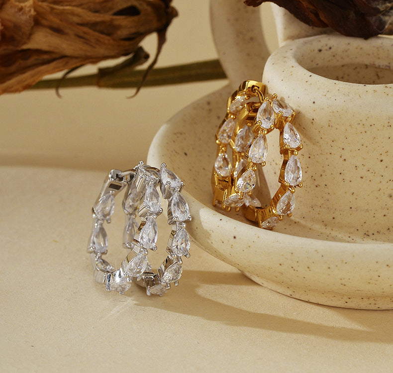 Teardrop Curve Hoop Earrings