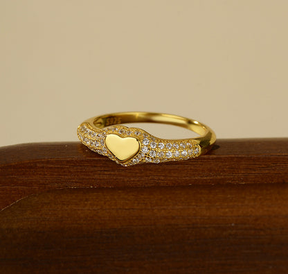 Pavé Heart Signet Ring