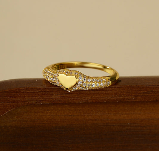 Pavé Heart Signet Ring