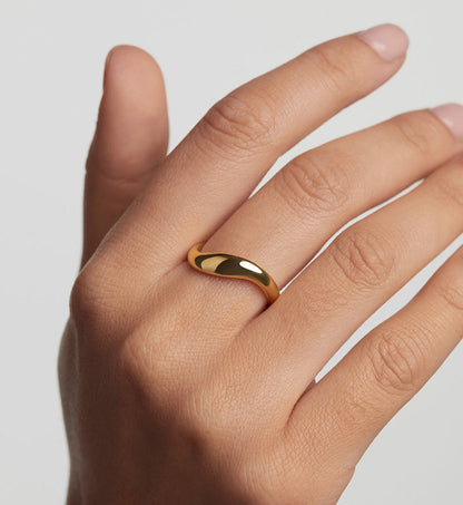 Wave Curve Ring