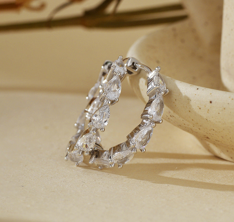 Teardrop Curve Hoop Earrings