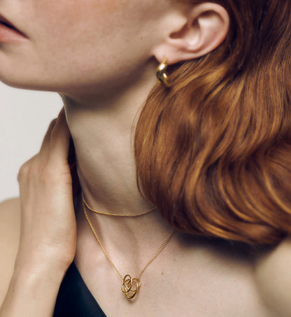 Wrapped Curve Pendant Necklace