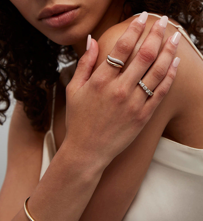 Minimalist Wavy Stacking Ring