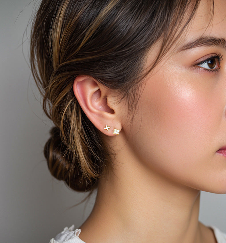 Four-Leaf Clover Flower Earrings