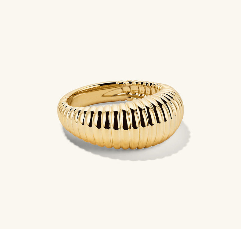 Twisted Horn Band Ring