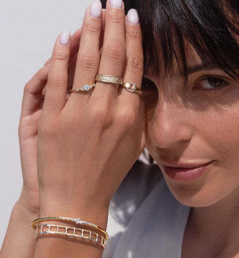 Two-Tone Buckle Ring