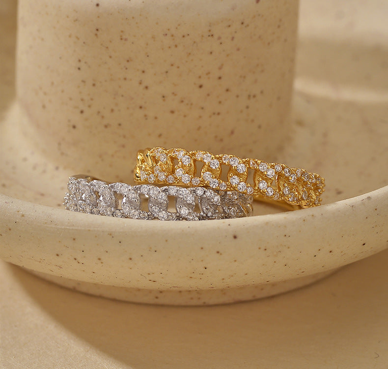 Twisted Spark Band Ring