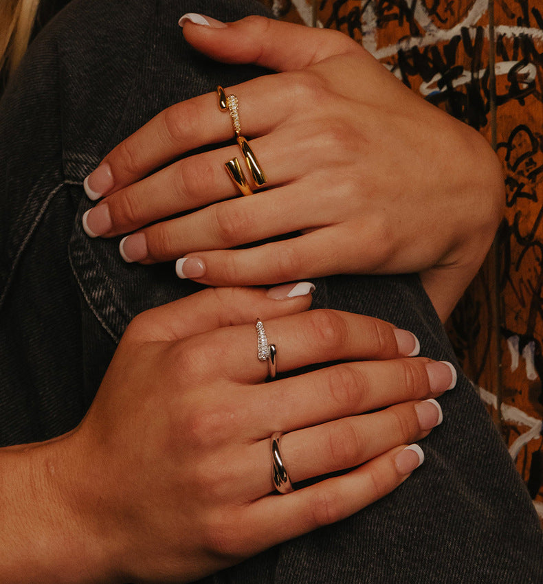 Layered Crossover Ring