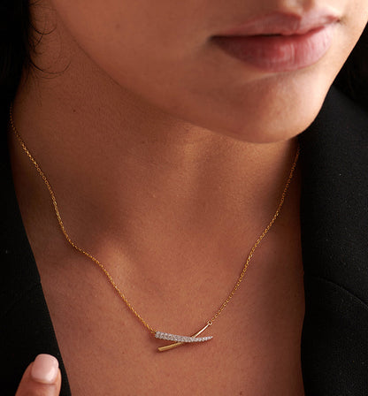 Curved Bypass Pendant Necklace