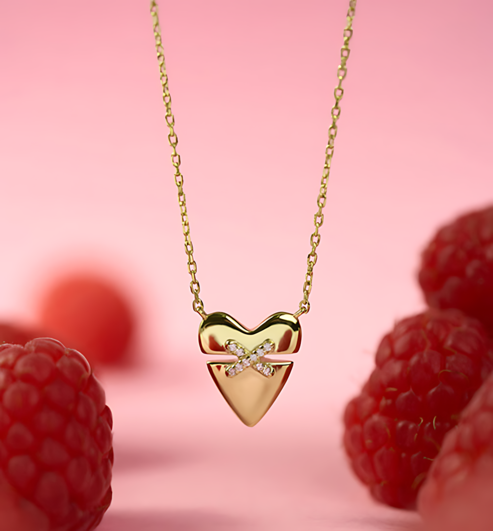Heart Kiss Pavé Necklace