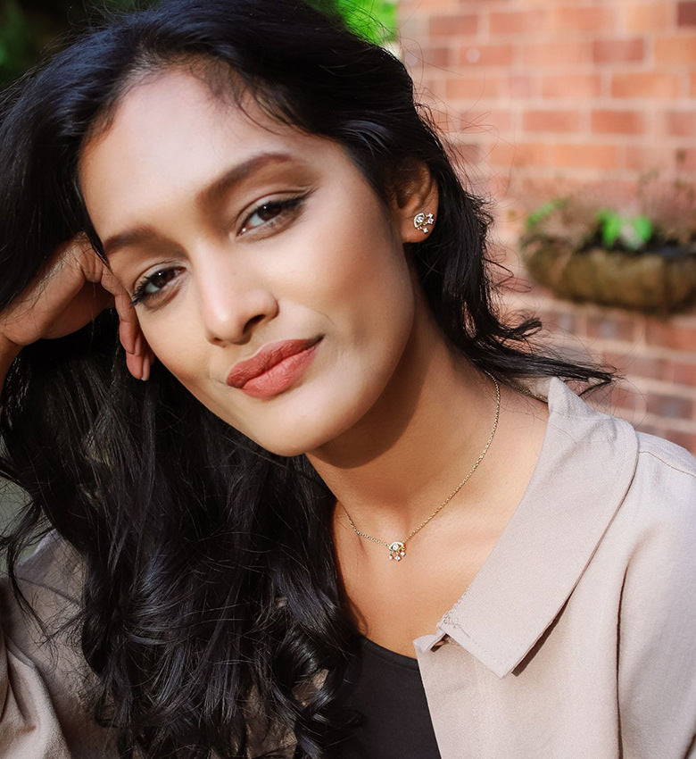 Cascade Eye Necklace