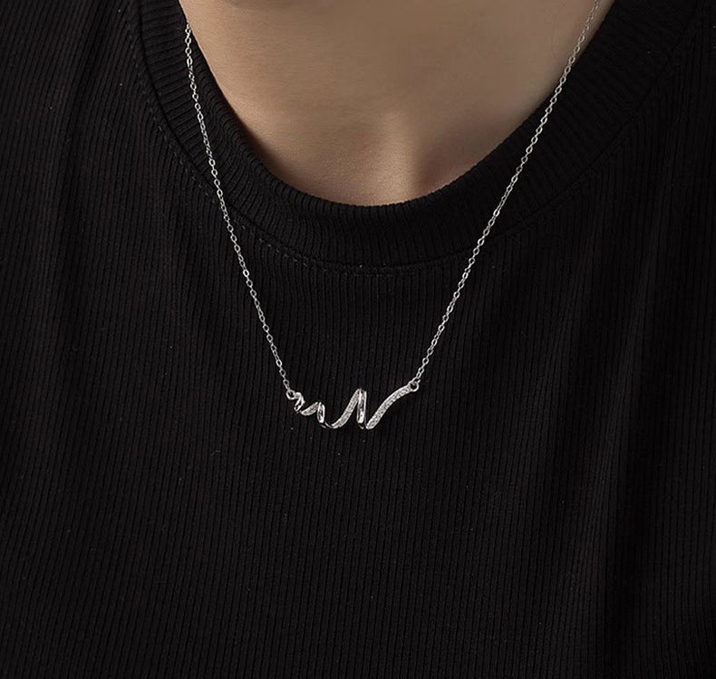 Irregular Ripple Pendant Necklace