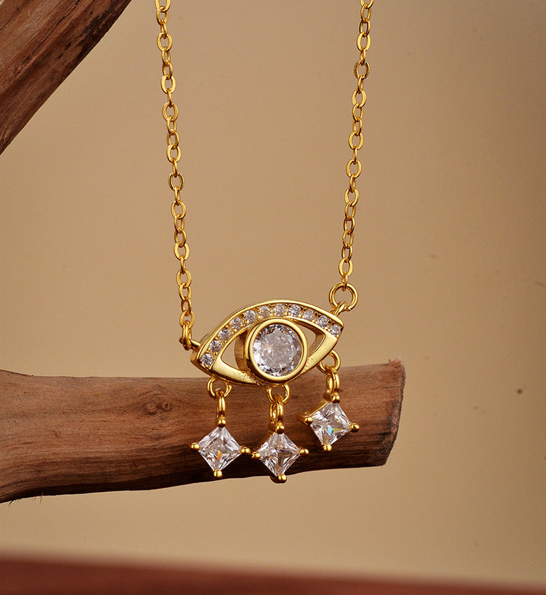 Cascade Eye Necklace