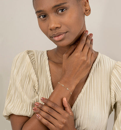 Dainty LOVE Letter Bracelet