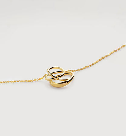 Wrapped Curve Pendant Necklace
