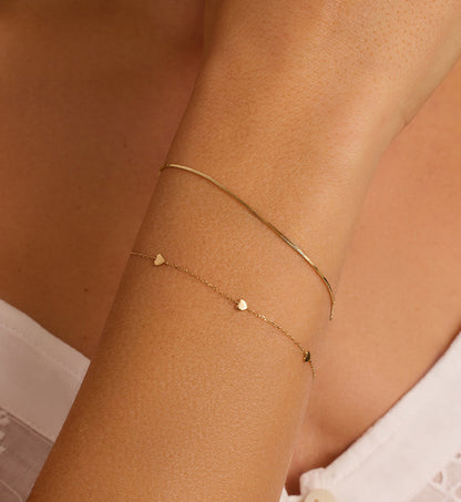 Minimalist Heart Chain Bracelet