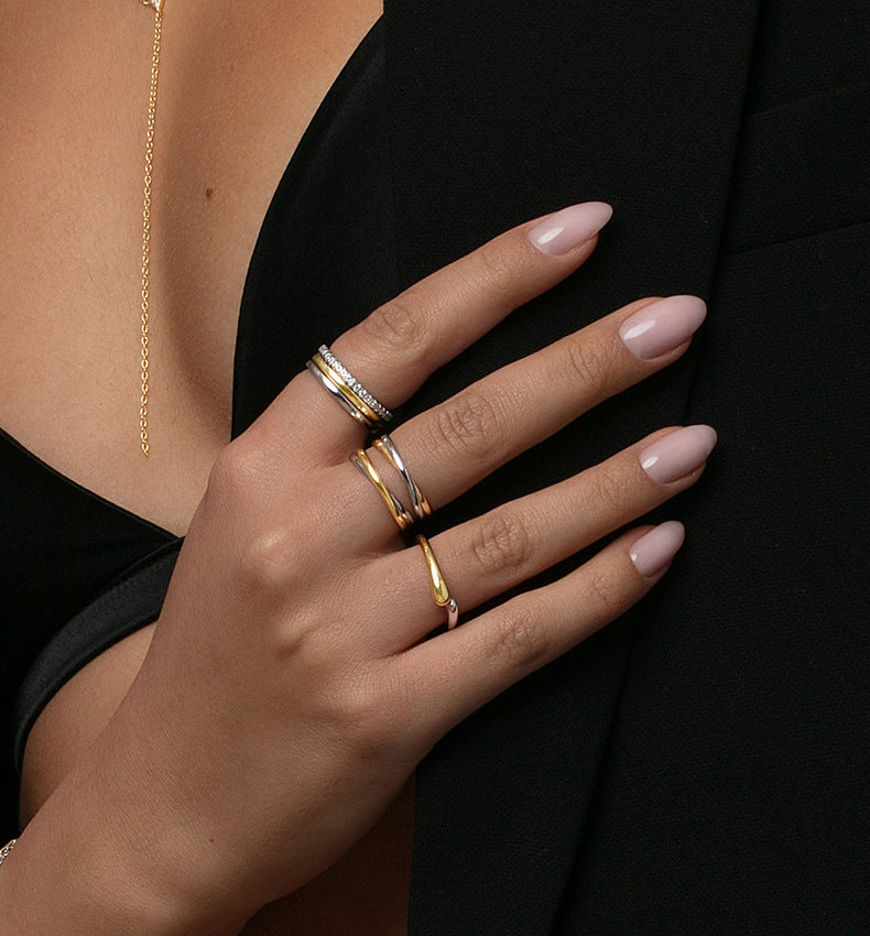 Two-Tone Crossover Ring